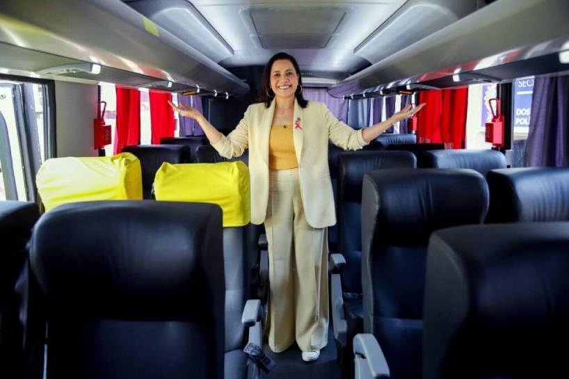 Governo do Acre investiu mais de R$ 6,8 milhões com entrega de veículos e equipamentos para fortalecer a assistência social no estado em 2025