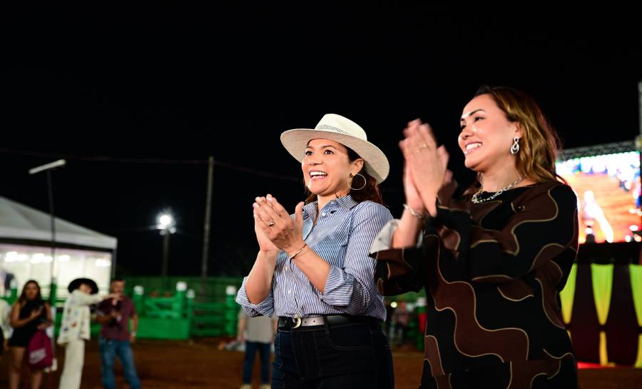 Rodeio estreia na Expoacre e emociona público na 3ª noite da feira que teve também show do cantor Natanzinho Lima