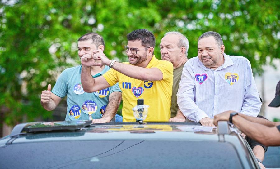 Carreata do Abraço reúne apoiadores de Gladson Camelí e candidatos proporcionais em Rio Branco